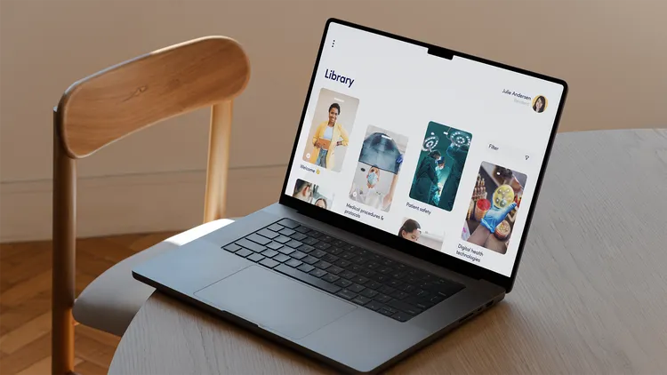 Laptop mit geöffneter Ureka App